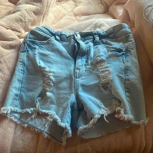 i need money for new clothes so selling my old ones